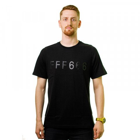 Koszulki - Koszulka Intruz FFF666 T-Shirt - Czarny - Zdjęcie 1